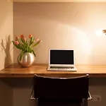 Im 2Ten Business Apartments